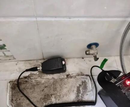 建宁屋顶漏水维修公司分享下卫生间漏水的危害及解决方法